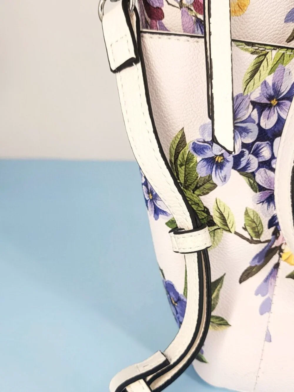 Dana Buchman Wisteria Crossbody/Top Handle Tote Bag Key Holder Multiple Pocket - Picture 15 of 15